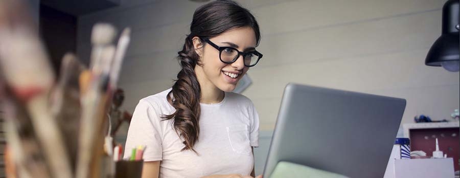 Hvad er skærmbriller og hvordan virker de?