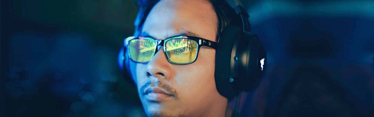 Køb gaming briller til både kvinder og mænd