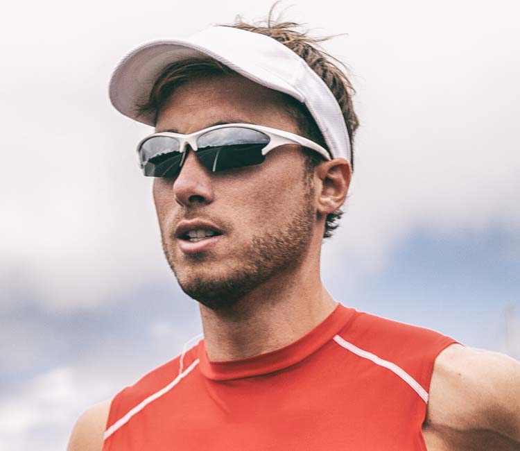 Køb løbebriller her til både kvinder og mænd